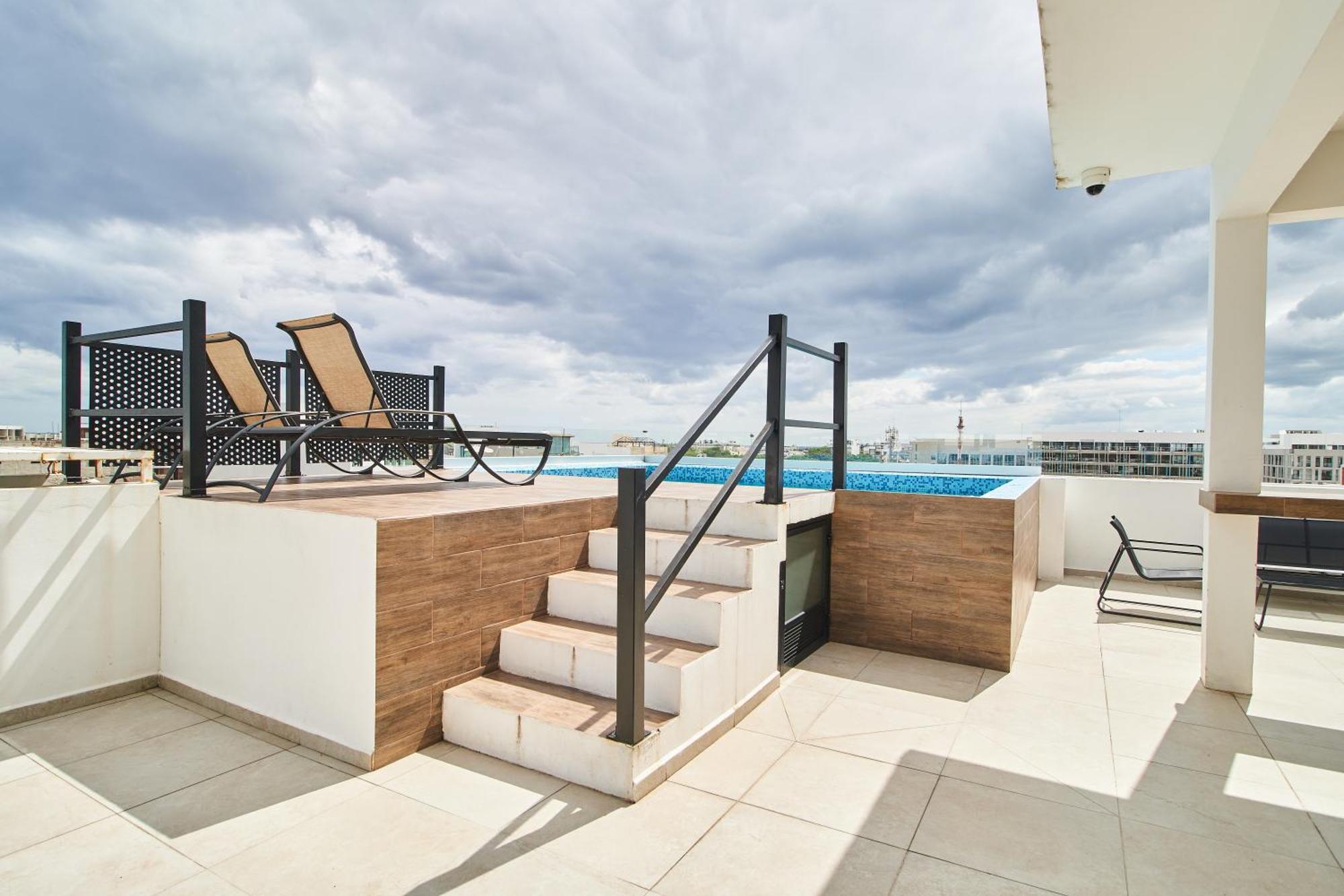 Torre 42 Playa Del Carmen By Lockey Aparthotel Exterior photo